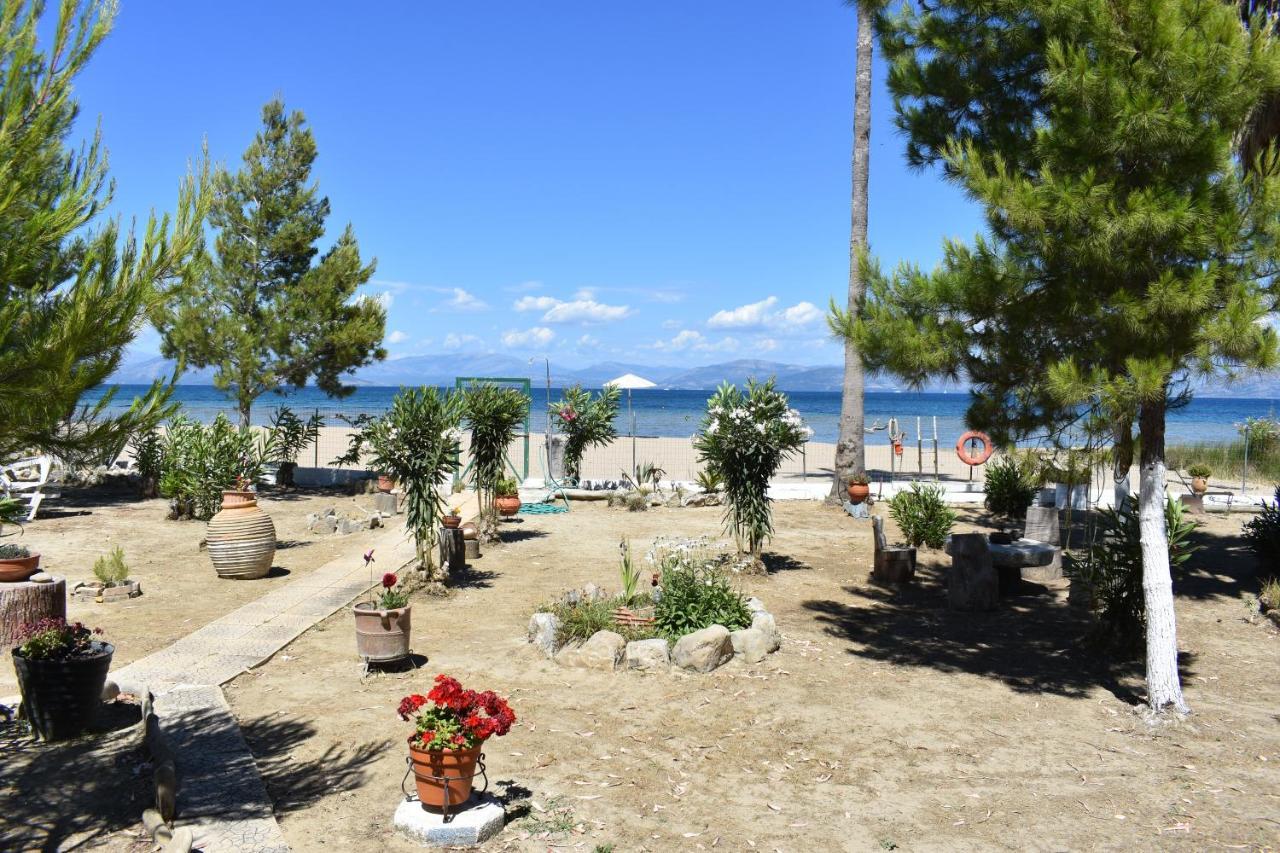 Bouka Beachfront Bungalows Agios Nikolaos  Exteriör bild