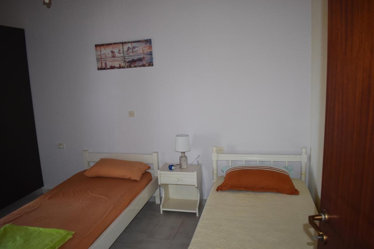 Bouka Beachfront Bungalows Agios Nikolaos  Exteriör bild
