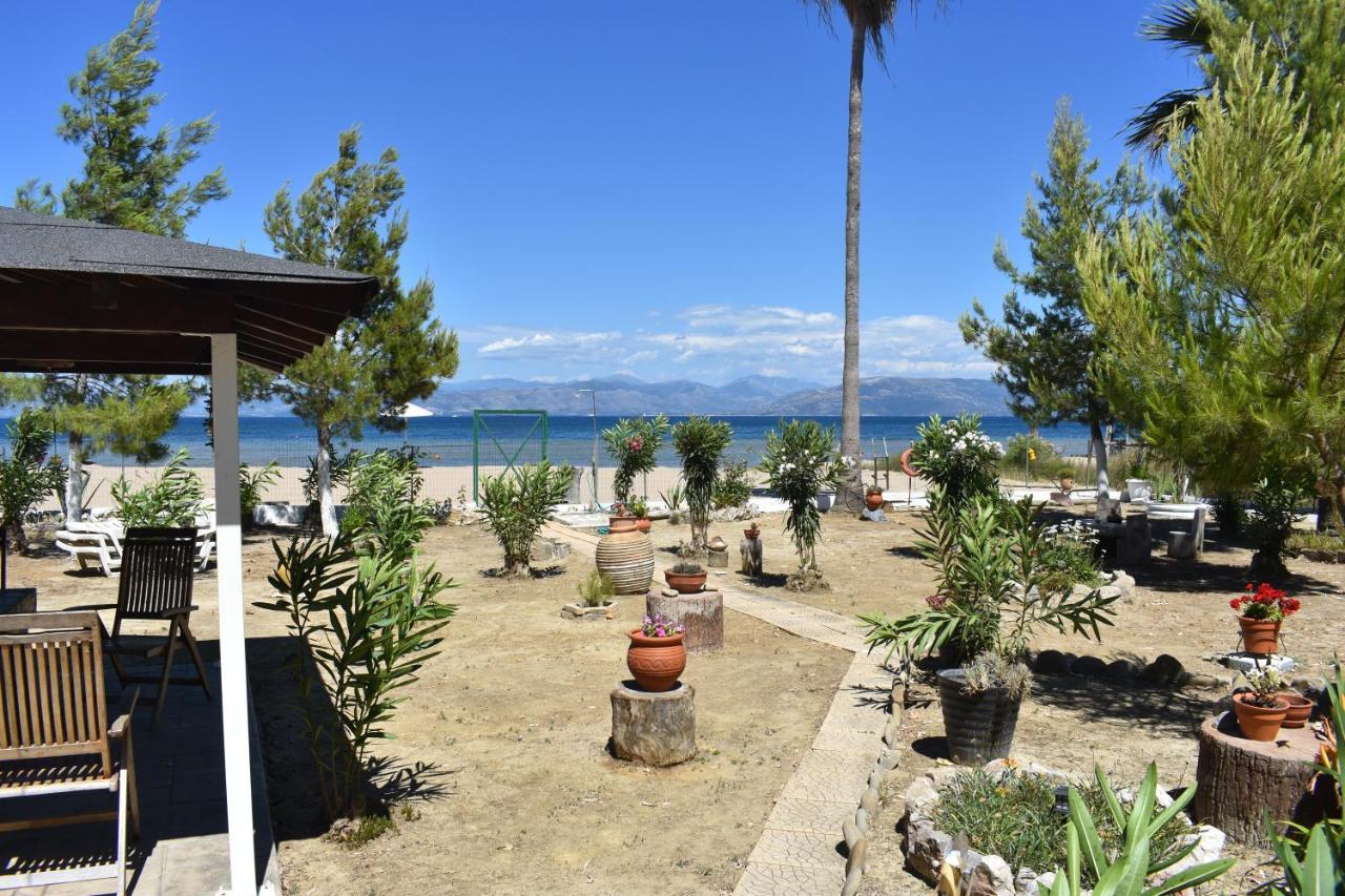 Bouka Beachfront Bungalows Agios Nikolaos  Exteriör bild